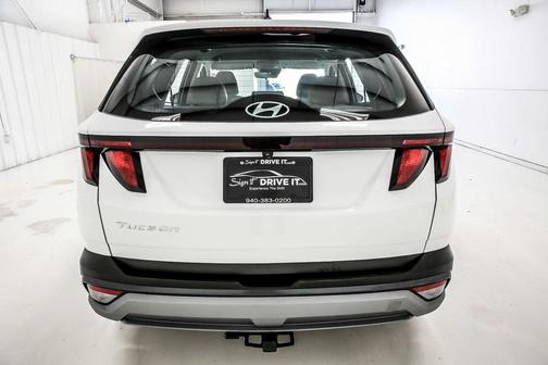 2025 Hyundai TUCSON SE