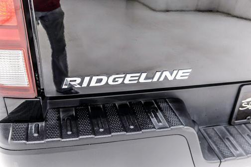 Crystal Black Pearl 2023 Honda Ridgeline Sport