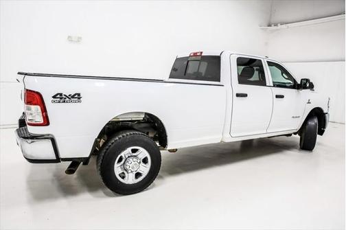 2020 RAM 2500 Tradesman Crew Cab 4X4 8' Box