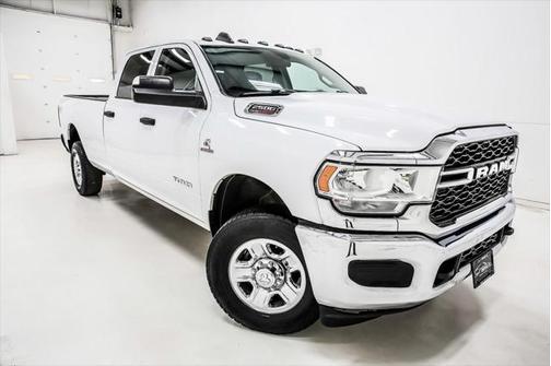 2020 RAM 2500 Tradesman Crew Cab 4X4 8' Box