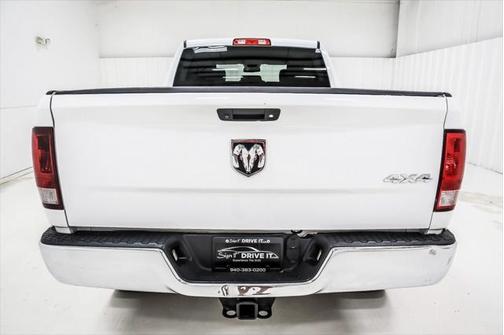 2018 RAM 2500 Tradesman Crew Cab 4x4 6'4' Box