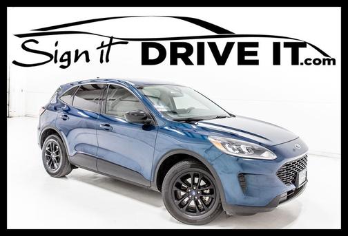 2020 Ford Escape SE