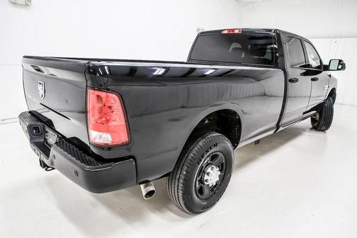 2018 RAM 2500 Tradesman Crew Cab 4x4 8' Box