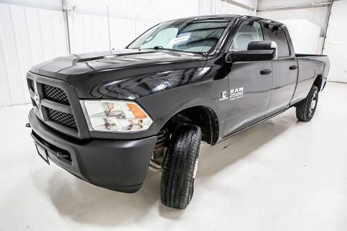 2018 RAM 2500 Tradesman Crew Cab 4x4 8' Box