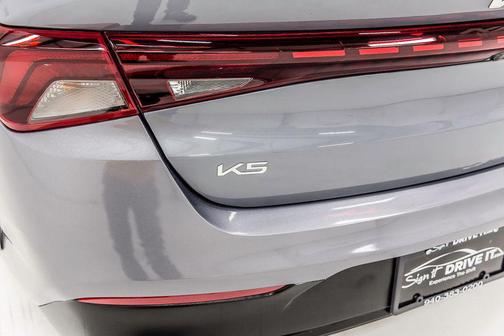 2024 Kia K5 LXS