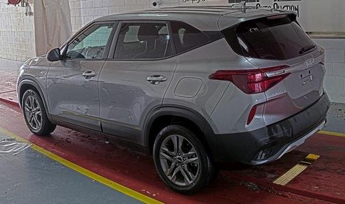 2022 Kia Seltos LX