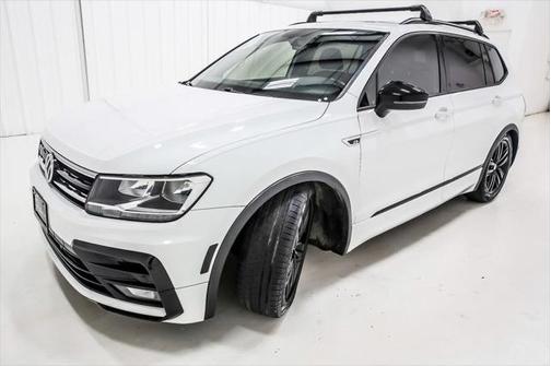 2021 Volkswagen Tiguan 2.0T SE R-Line Black
