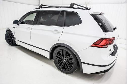 2021 Volkswagen Tiguan 2.0T SE R-Line Black