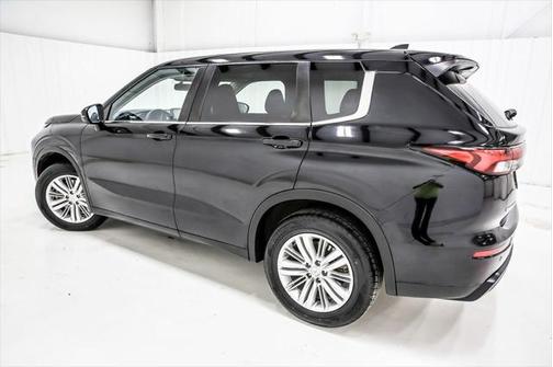2022 Mitsubishi Outlander ES 2.5 2WD