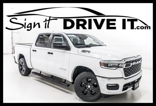 Bright White Clearcoat 2025 RAM 1500 Big Horn/Lone Star