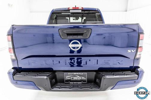 2023 Nissan Frontier SV