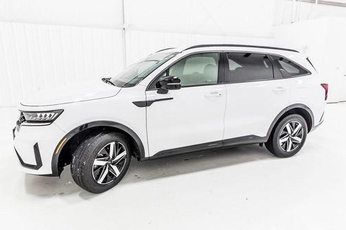 2023 Kia Sorento EX