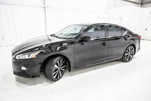 2019 Nissan Altima 2.5 SR