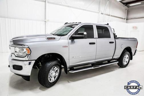 2019 RAM 2500 Tradesman Crew Cab 4x4 6'4' Box