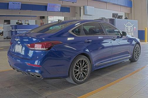 Mallorca Blue 2020 Genesis G80 3.3T Sport