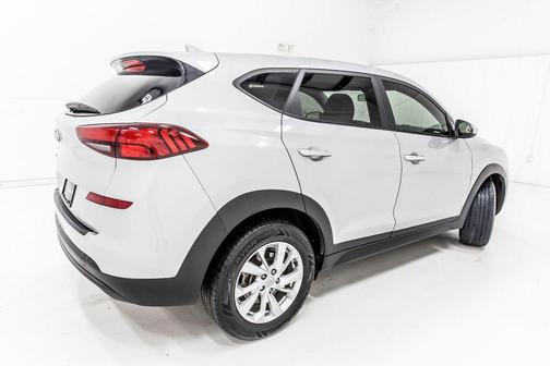 Stellar Silver 2020 Hyundai TUCSON SE