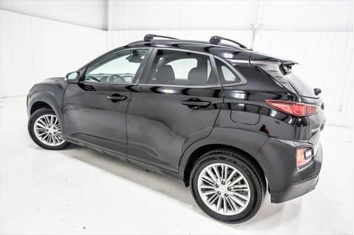 2021 Hyundai KONA SEL