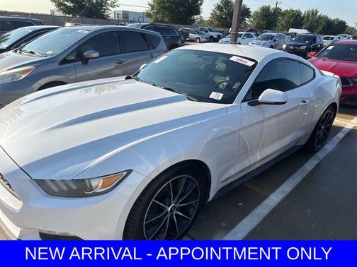 White Platinum Clearcoat Metallic 2017 Ford Mustang EcoBoost Premium
