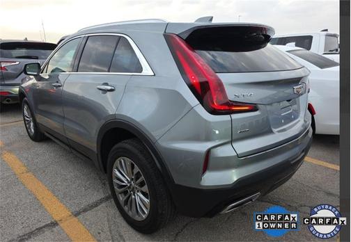 2024 Cadillac XT4 Premium Luxury