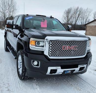 2016 GMC Sierra 2500 Denali