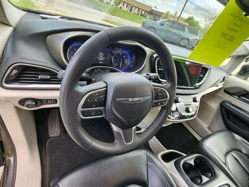 Gray 2023 Chrysler Pacifica Touring-L