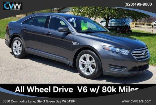 Gray 2017 Ford Taurus SEL
