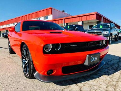 2016 Dodge Challenger R/T Scat Pack