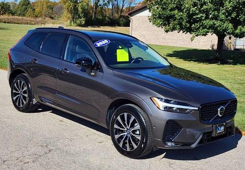 2025 Volvo XC60 B5 Plus