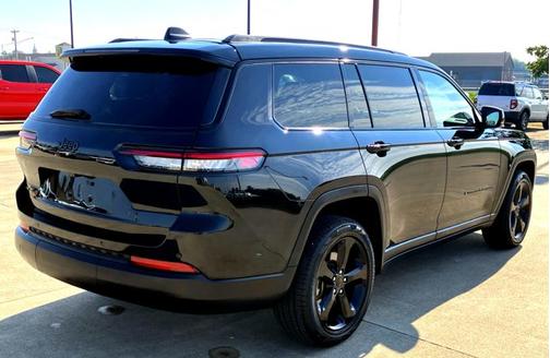 2021 Jeep Grand Cherokee LAREDO