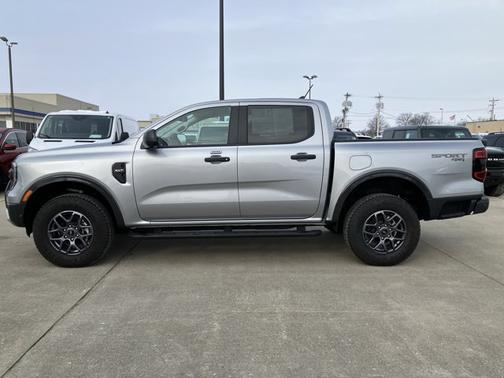 ICONIC SILVER METALLIC 2024 Ford Ranger XLT