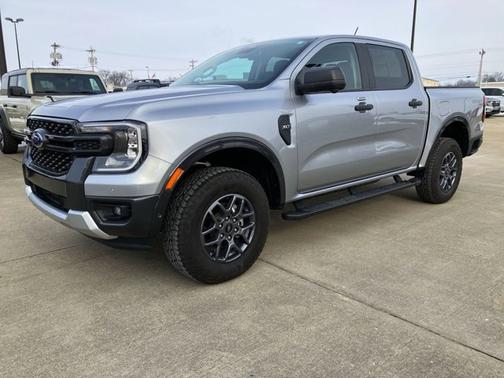 ICONIC SILVER METALLIC 2024 Ford Ranger XLT