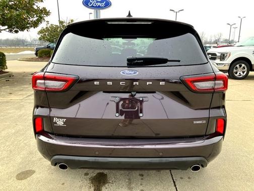 2023 Ford Escape ST-LINE SELECT