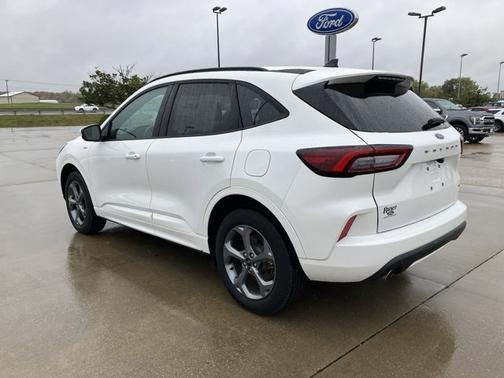 2024 Ford Escape ST-LINE SELECT