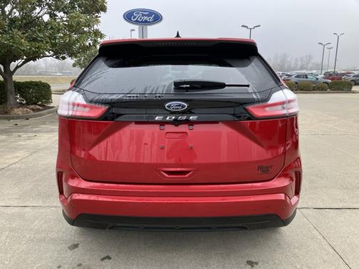 2024 Ford Edge ST-LINE