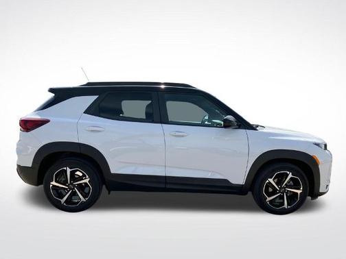 Summit White 2023 Chevrolet Trailblazer RS