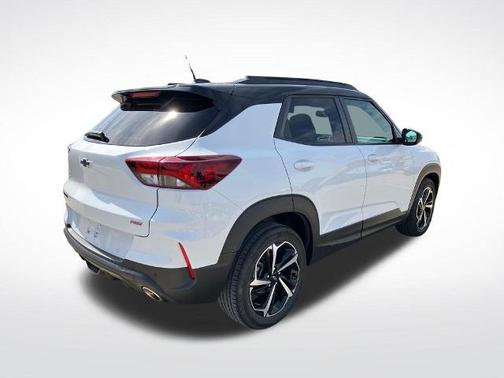Summit White 2023 Chevrolet Trailblazer RS