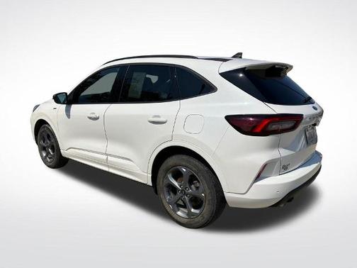 STAR WHITE METALLIC TRI-COA 2024 Ford Escape ST-LINE