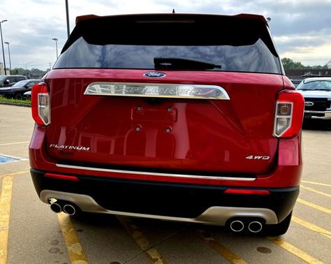 2022 Ford Explorer PLATINUM