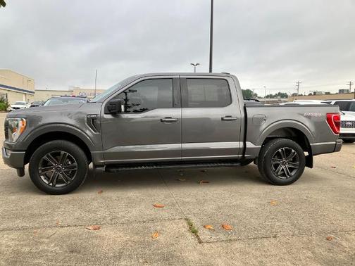 CARBONIZED GREY METALLIC 2022 Ford F-150 XLT
