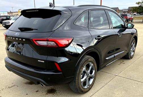2023 Ford Escape ST-LINE SELECT