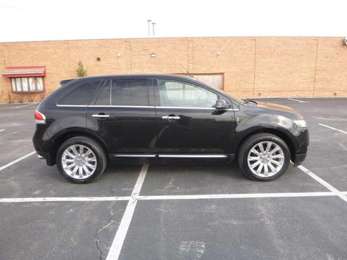 2013 Lincoln MKX Base
