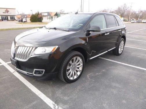 2013 Lincoln MKX Base