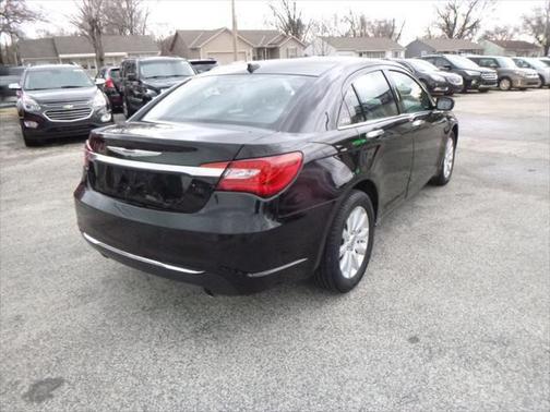 2014 Chrysler 200 Limited