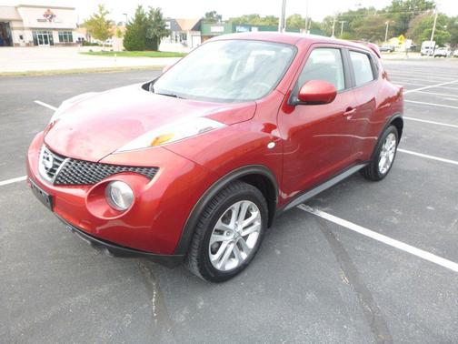 Cayenne Red 2013 Nissan Juke 5dr Wgn CVT S FWD
