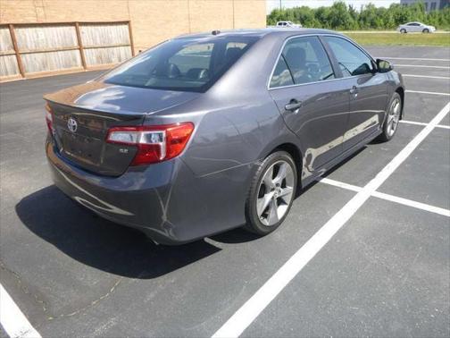 2014 Toyota Camry SE Sport
