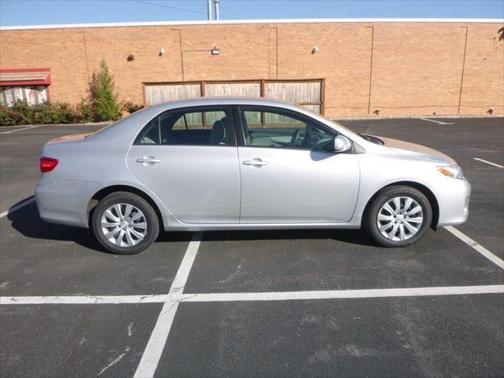 2013 Toyota Corolla LE
