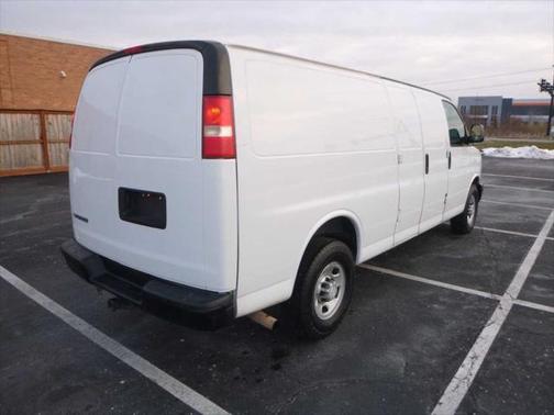 2017 Chevrolet Express 2500 Work Van
