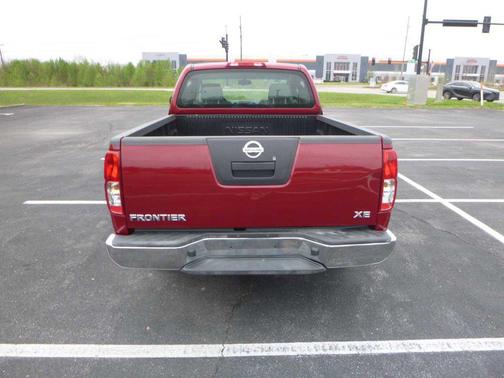 2008 Nissan Frontier 2WD King Cab I4 Man XE