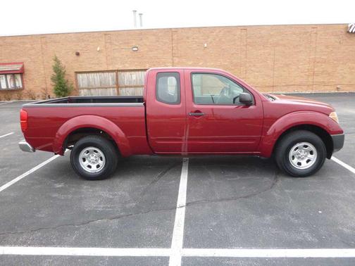 2008 Nissan Frontier 2WD King Cab I4 Man XE