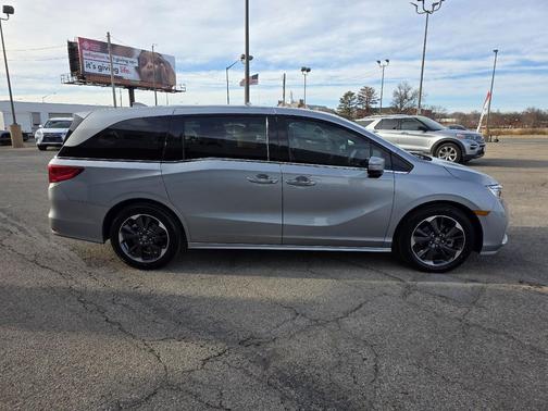 2023 Honda Odyssey Elite